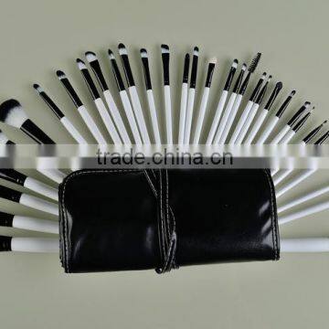 Black/white 24 Piece Cosmetic Makeup Brush Set With Black Case photo-2