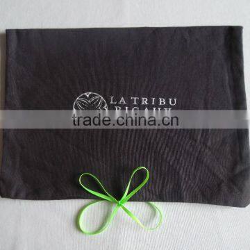 special design cosmetic bag packing with ribbon