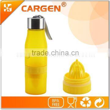 Portable lemon juice fruit infuser bottle