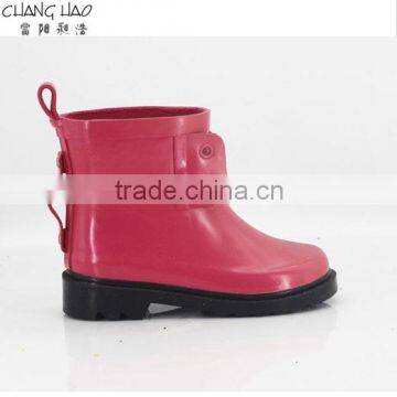 Women fashion rubber rain boot pure pink ground has shoe eyes Wellington Boots