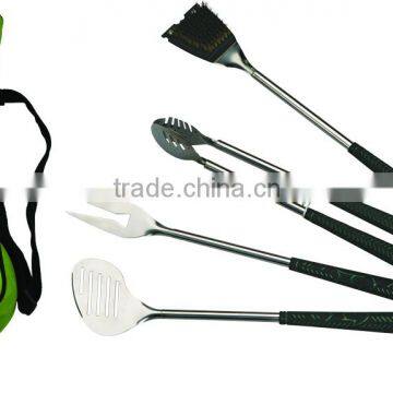 4 Piece BBQ Tools in Black Golf Bag and Golf Grips