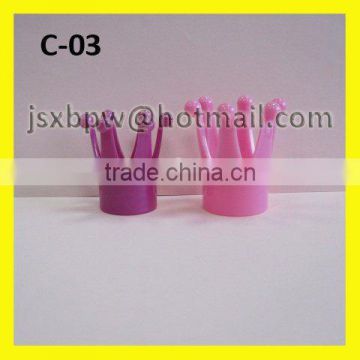 crown plastic caps pink color