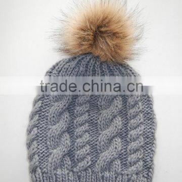winter acrylic iceland yarn cable knit beanie hat with detachable pompom