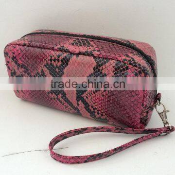 Wholesale fashion Travel snake PVC cosmetic bag