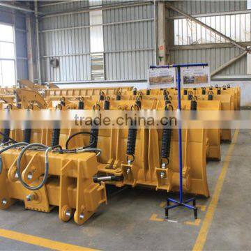 Professional Manufacture Wheel Loader Auxiliary Equipment , Snow Plow 1100*3500mm For SDLG LG933L/LG936L Loader photo-3