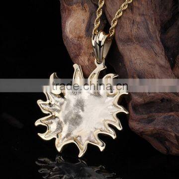 Simple Casting Design Fashion Unique Gold Sun Pendant photo-2