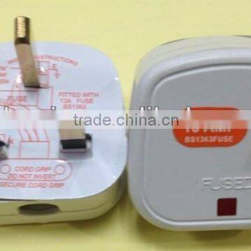 Hot Selling UK 3 Pin Electrical Plugs With Switich and LED photo-2