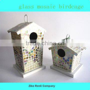 Best Selling Colored Wooden Bird House for Garden Decor