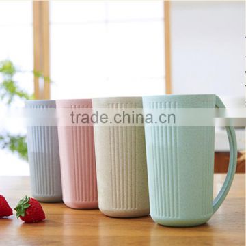 Wheat straw stripe plastic cup with handle plastic tumbler