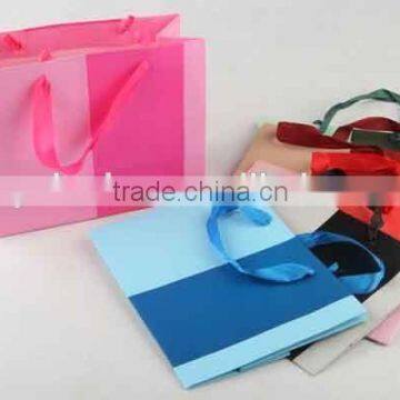 Two-colored Foldable Gift Bag With Stripes/ Shopping Bag photo-4