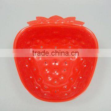 Red Color Strawberry Shaped Melamine Colander