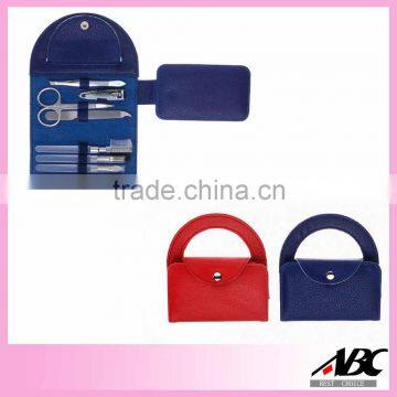 2017 New Design Cosmetic And Manicure Set