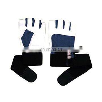 Leather and Spandex weightlifting gloves