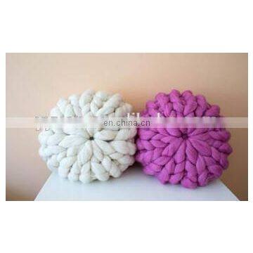 Free Sample Arm Knitting Australian Merino Wool Soft Hold Pillow photo-4