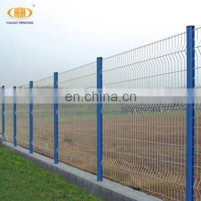 2020 high quality best type yard guard pvc coated wire mesh fence