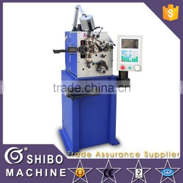 Spring forming machine