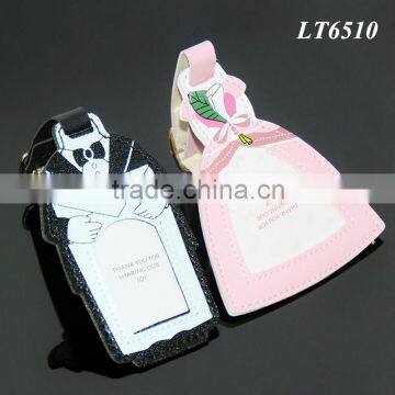 Wedding Party Souvenir Gifts Bridegroom Black Suit Bride Pink Wedding Dress Wholesale Leather Luggage Tags Wedding Favor