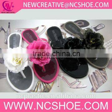 rubber beach thong women flip flop PVC slipper with fashion flower