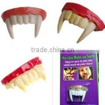 2015 Hot Sales Tricky Toys Hollowen Toys Vampire Fangs