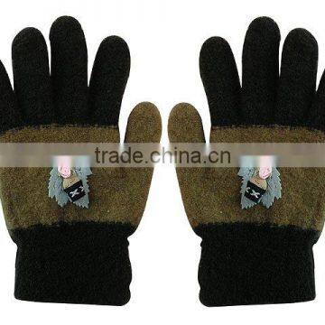 100% acrylic knitted flat embroidery magic glove