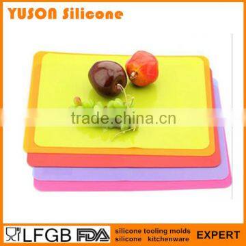 Silicone dining accessory table mat