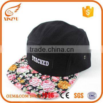 Fashion flower snapback hats custom metal plate flat brim snapback hat