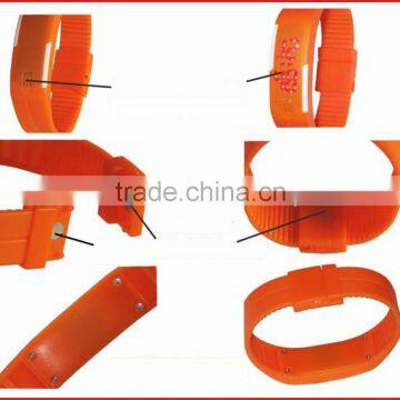 Fashion Style and China Regional Feature Led Light Silicone Wristband