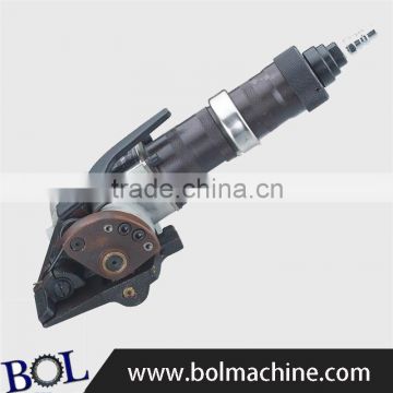 pneumatic tightening tool for steel strapping