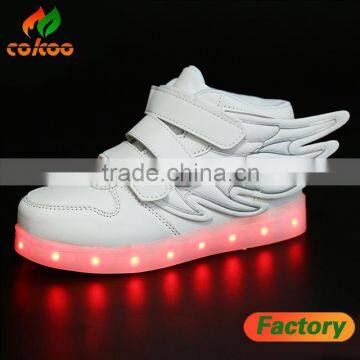 China 8 years factory led light up kids shoes led sneakers for kids wing shoes for boys girls promotion