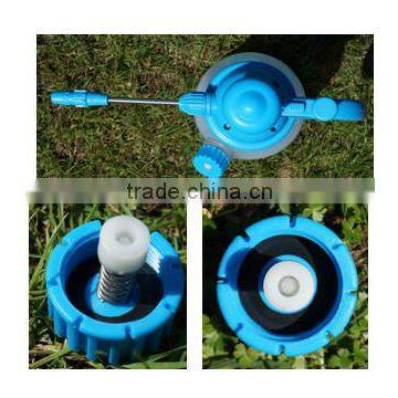 1.2L Portable Water Sprayer and Plastic Home Garden Sprayer With Automatic Vent Valve photo-3