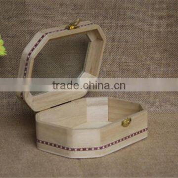 Natural Transparent Wooden Diamond Display Box photo-5