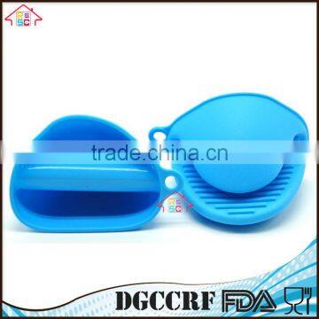 NBRSC High Quality Heat Resistant Mini Cooking Pinch Mitts Silicone Gloves Pot Holder photo-2