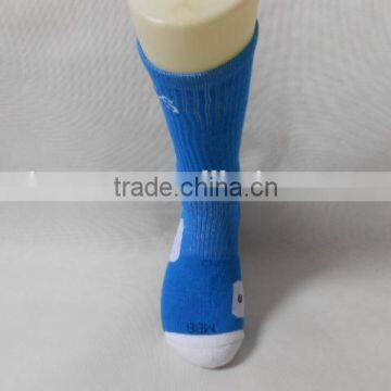 Wholesale Cotton Custom Elite Sport Socks in High Quality photo-3
