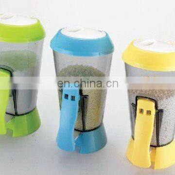 150ml plastic salt and pepper shaker