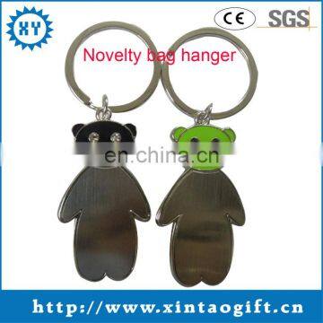 Factory direct sale bear shaped zinc alloy bag hanger