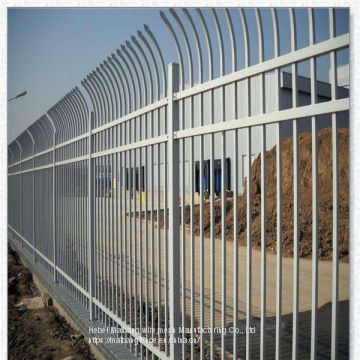 Luxury Garden Steel Fence Automatic Protective Wrought Iron Fence With Powder Coating