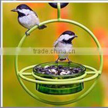 Metal circle shape bird feeder