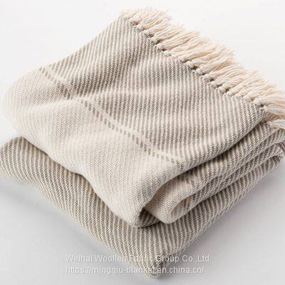 Woven cellular Herringbone Pure Cotton Throw blanket