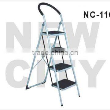 Step stool NC-110N4