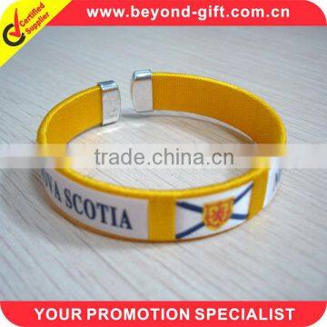 free football fans fabric wristband