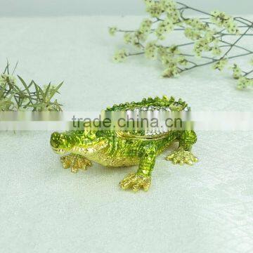 Novel crocodile shape metal trinket box earings rings necklace storage box