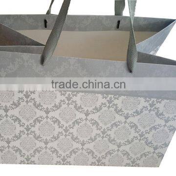 China paper shopping gift bag