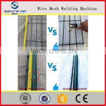 Strong Style Double Rod Welded Wire Fence With Long Service Life photo-3