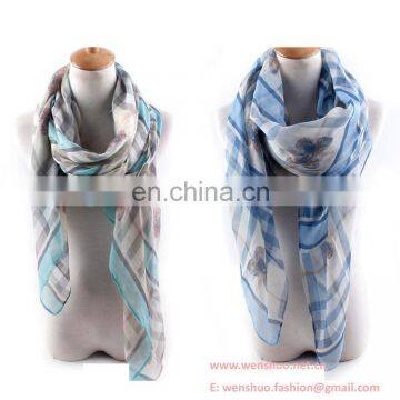 Wholesale Hot Selling Butterfly Plaid Printed Ladies Viscose Scarf