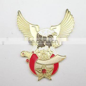 Bird shape metal lapel pin