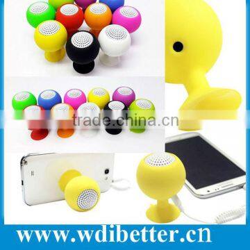 Super Cool Mini Portable Octopus Golf Ball Silicone Speaker Subwoofer w Sucker Cup Suction Stand for iPhone 5C 5S S4 iPod Smartp