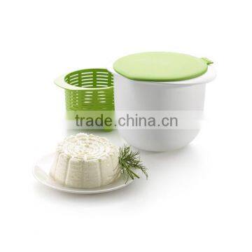 Plastic Cheese Maker for Microwave Oven photo-2