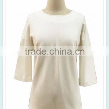 Lady's ponte casual long sleeve top with round neck