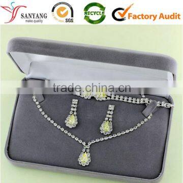 Custom design bridalset suede box for necklace and earring