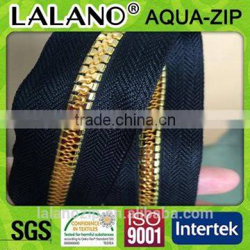 fashion clothing chain of plastic zippers